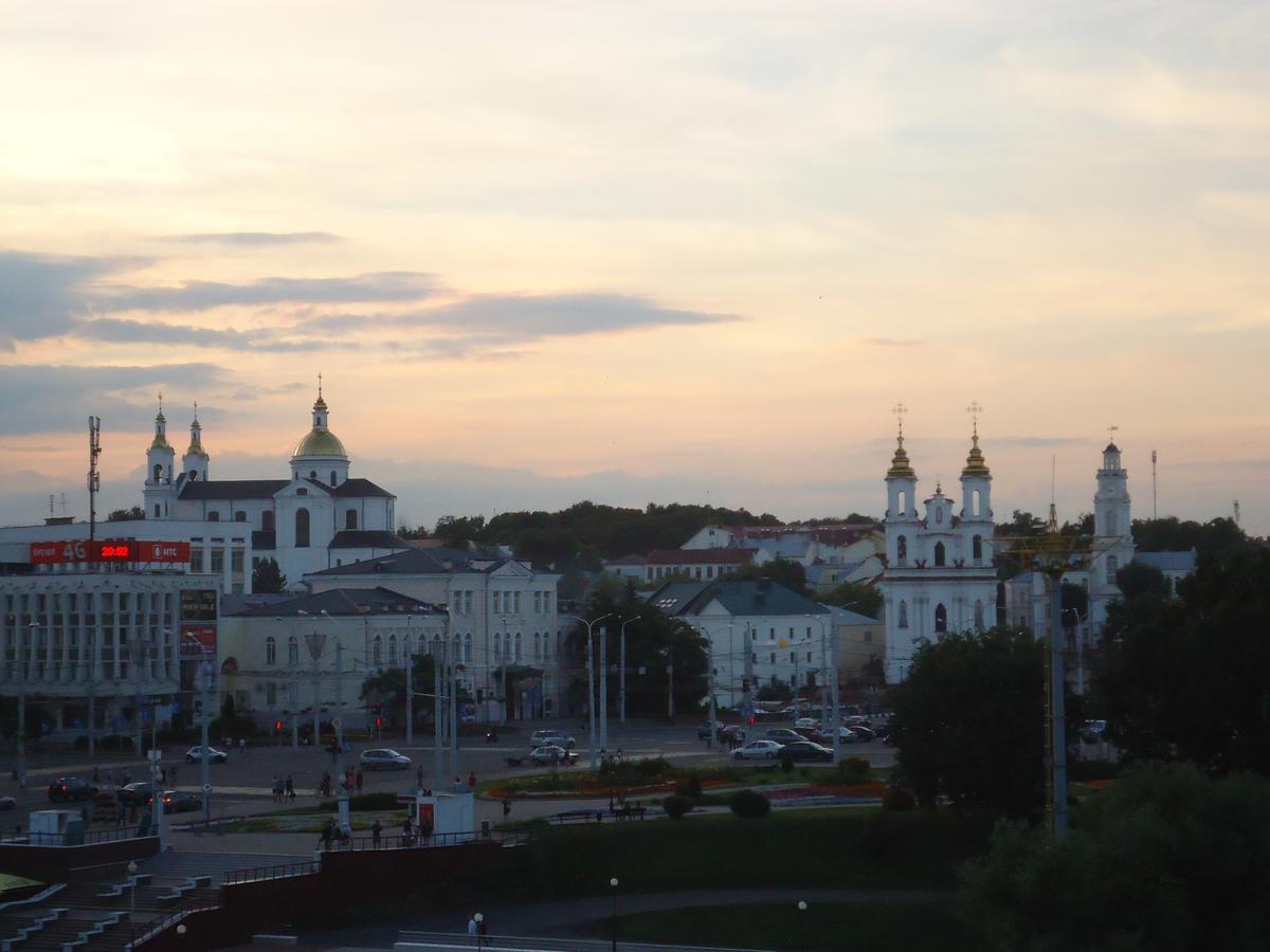 Апартаменты на Богдана Хмельницкого Витебск Экстерьер фото